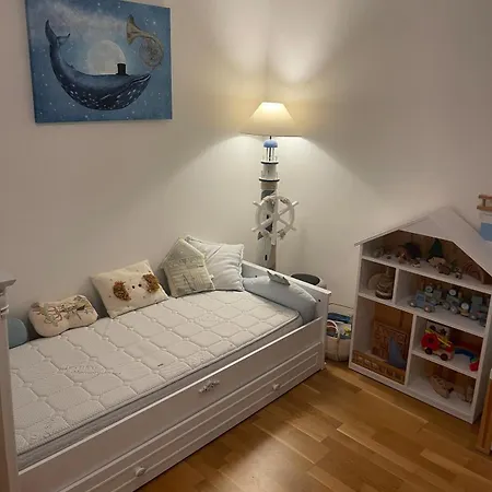 Stunning Garden Flat On The Hills Next To Old Town Appartement